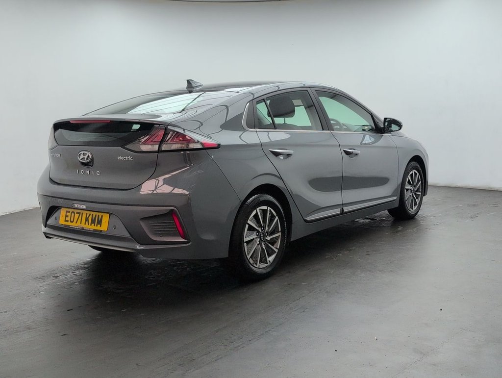 Used 2021 71 HYUNDAI IONIQ IONIQ Premium BEV 5dr CLICK+COLLECT / HOME DELIVERY