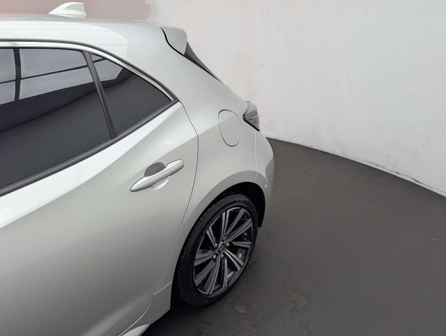 USED 2022 72 TOYOTA COROLLA 1.8 Corolla Design HEV CVT 5dr CLICK+COLLECT / HOME DELIVERY