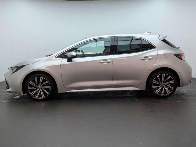 USED 2022 72 TOYOTA COROLLA 1.8 Corolla Design HEV CVT 5dr CLICK+COLLECT / HOME DELIVERY