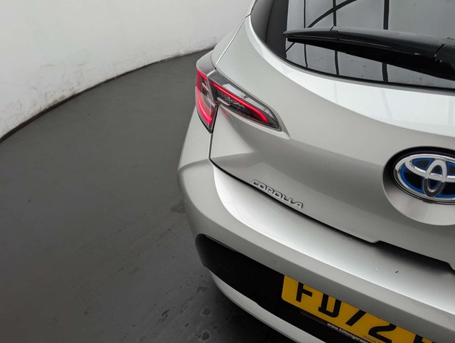 USED 2022 72 TOYOTA COROLLA 1.8 Corolla Design HEV CVT 5dr CLICK+COLLECT / HOME DELIVERY