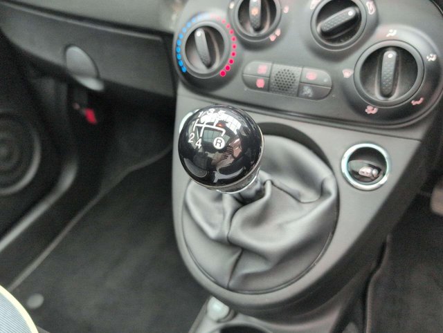 USED 2019 68 FIAT 500 1.2 500 Lounge 3dr CLICK+COLLECT / HOME DELIVERY