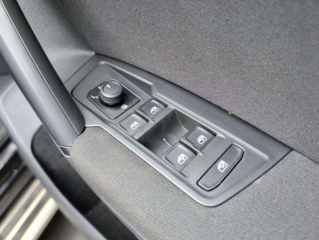 USED 2021 21 VOLKSWAGEN TIGUAN 1.5 Tiguan Life TSi 5dr CLICK+COLLECT / HOME DELIVERY