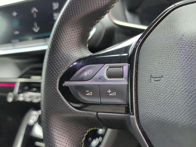 USED 2021 21 PEUGEOT 2008 2008 GT Premium EV 5dr CLICK+COLLECT / HOME DELIVERY