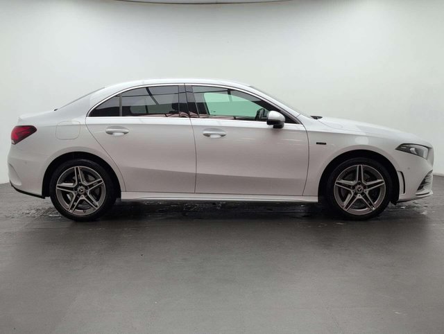 USED 2021 21 MERCEDES-BENZ A-CLASS 1.3 A 250 AMG Line Executive E Auto 4dr CLICK+COLLECT / HOME DELIVERY