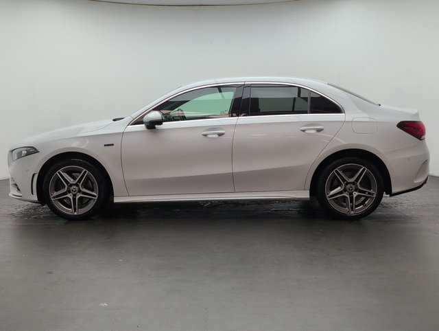USED 2021 21 MERCEDES-BENZ A-CLASS 1.3 A 250 AMG Line Executive E Auto 4dr CLICK+COLLECT / HOME DELIVERY