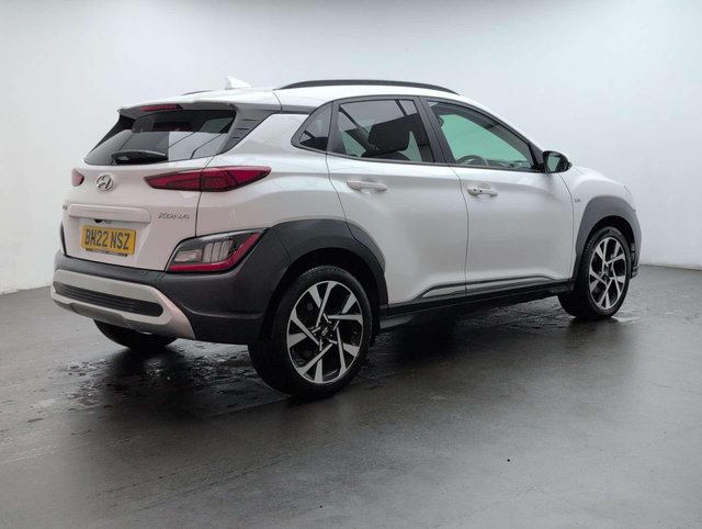 USED 2022 22 HYUNDAI KONA 1.0 Kona Premium TGDi MHEV 5dr CLICK+COLLECT / HOME DELIVERY