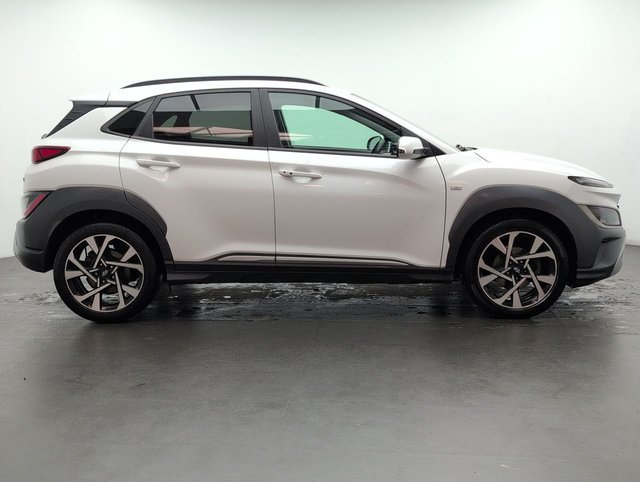 USED 2022 22 HYUNDAI KONA 1.0 Kona Premium TGDi MHEV 5dr CLICK+COLLECT / HOME DELIVERY