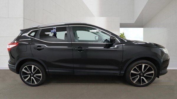 USED 2017 17 NISSAN QASHQAI 1.6 dCi Tekna SUV 5dr Diesel Manual 2WD Euro 6 (s/s) (130 ps) &pound;ZERO DEPOSIT FINANCE