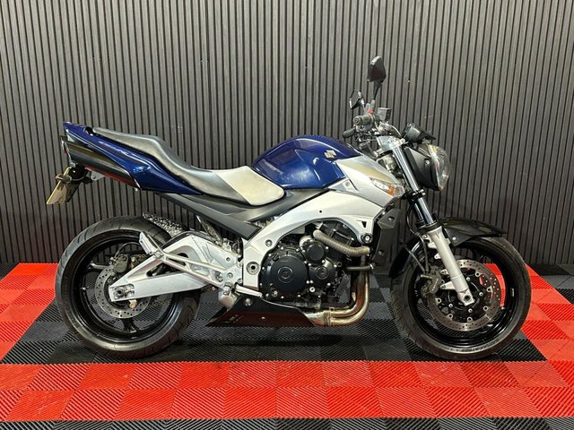 View our SUZUKI GSR600