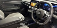 USED 2023 23 RENAULT MEGANE E-TECH 60kWh launch edition Hatchback 5dr Electric Auto (220 ps) VAT Qualifying