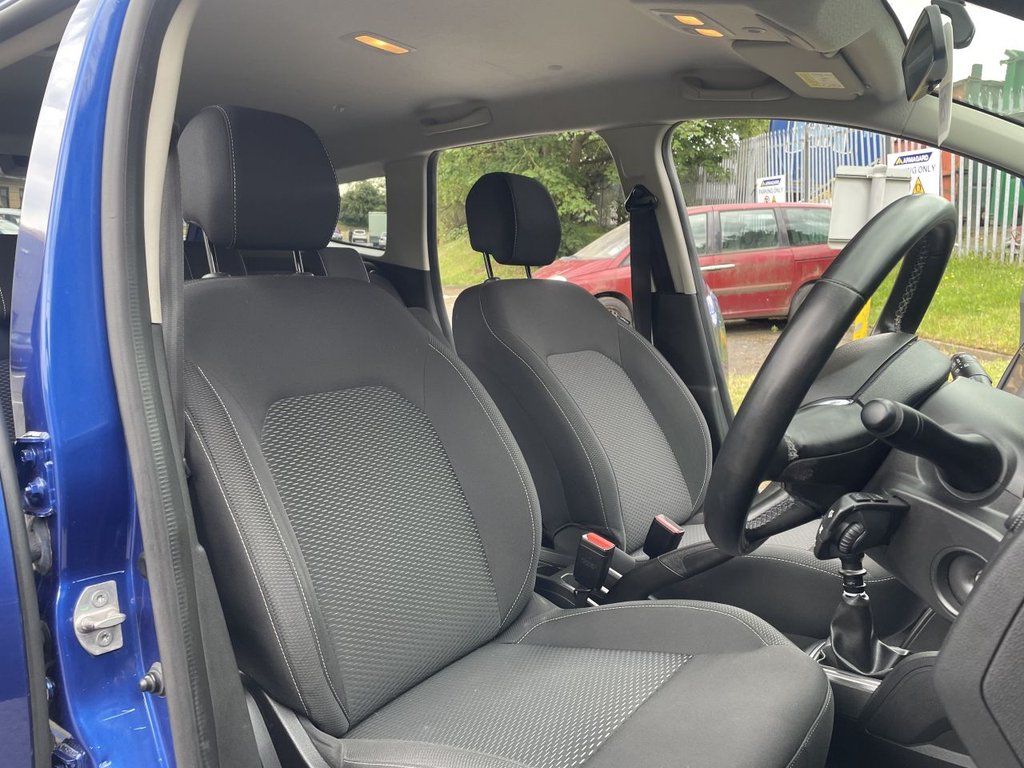 USED 2020 70 DACIA DUSTER 1.0 TCe Comfort SUV 5dr Petrol Manual Euro 6 (s/s) (100 ps) Sat Nav, Rear Camera