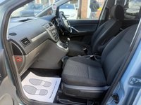USED 2010 60 FORD C-MAX 1.6 16v Zetec MPV 5dr Petrol Manual (164 g/km, 99 bhp) LOW MILES - JUST SERVICED