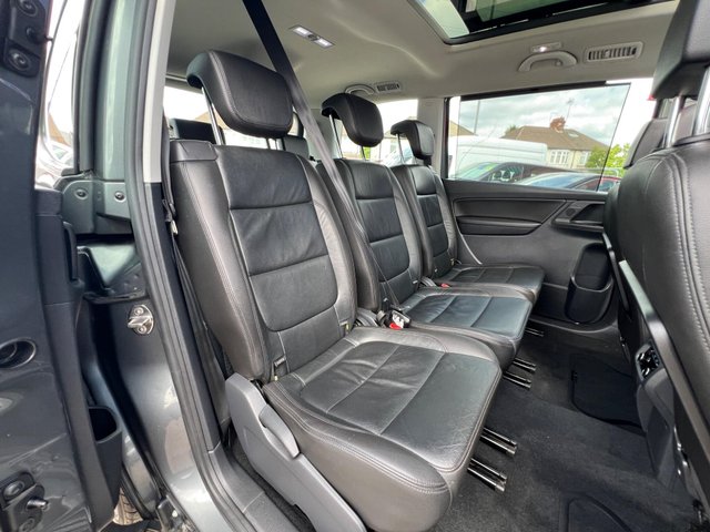 View our SEAT ALHAMBRA