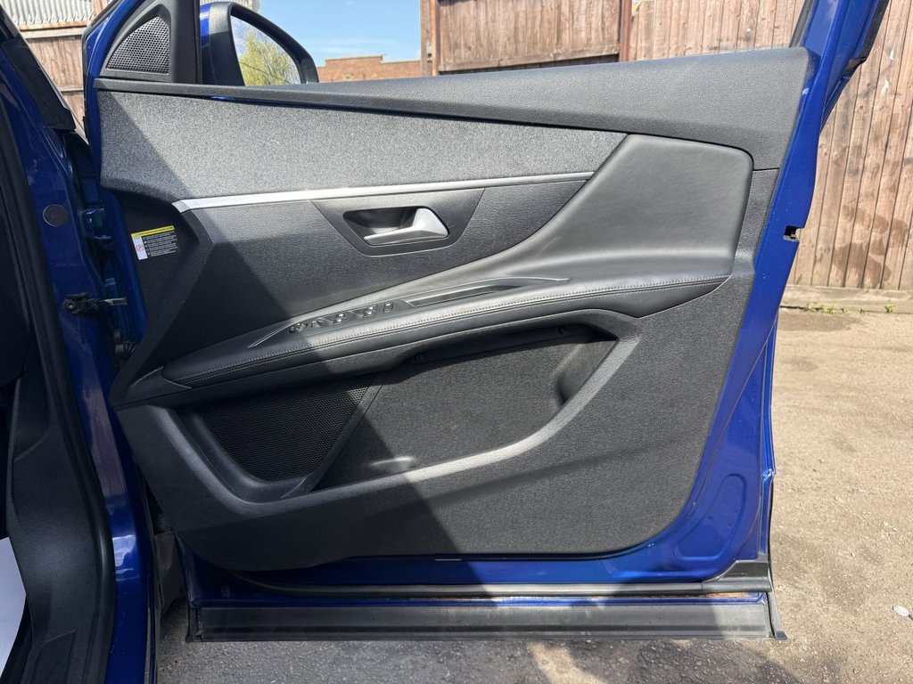 USED 2018 18 PEUGEOT 3008 1.5 BlueHDi Allure SUV 5dr Diesel EAT Euro 6 (s/s) (130 ps) Apple CarPlay, Rear Camera