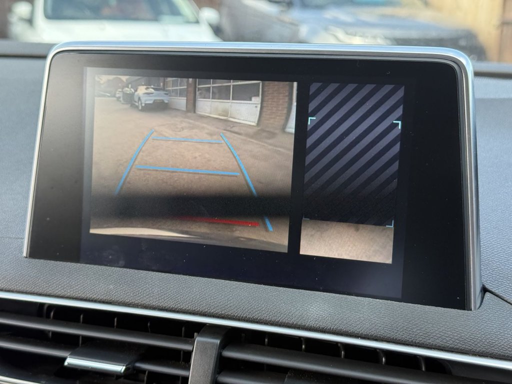 USED 2018 18 PEUGEOT 3008 1.5 BlueHDi Allure SUV 5dr Diesel EAT Euro 6 (s/s) (130 ps) Apple CarPlay, Rear Camera