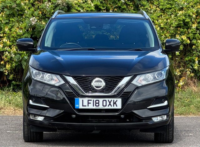 View our NISSAN QASHQAI