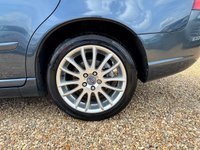 USED 2009 59 VOLVO V50 2.0D GPF SE Lux Estate 5dr Diesel Powershift Euro 4 (136 ps) ABS AND AIR CON