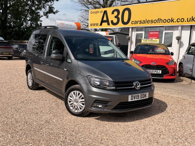 View our VOLKSWAGEN CADDY LIFE