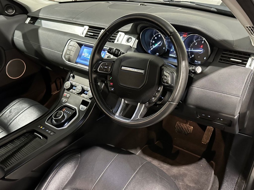 USED 2018 18 LAND ROVER RANGE ROVER EVOQUE 2.0 TD4 SE Tech SUV 5dr Diesel Auto 4WD Euro 6 (s/s) (180 ps) 