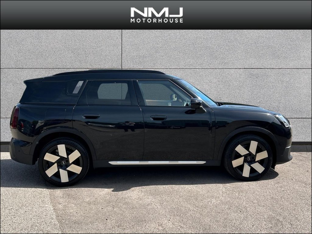 USED 2024 24 MINI COUNTRYMAN 1.5C MHEV Exclusive Auto Euro 6 (s/s) 5dr 9.9%APR 20" ALLOYS LVL 2 PACK