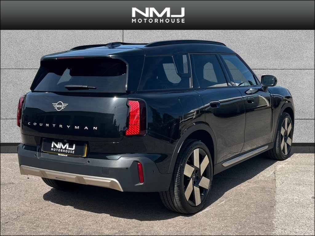 USED 2024 24 MINI COUNTRYMAN 1.5C MHEV Exclusive Auto Euro 6 (s/s) 5dr 9.9%APR 20" ALLOYS LVL 2 PACK