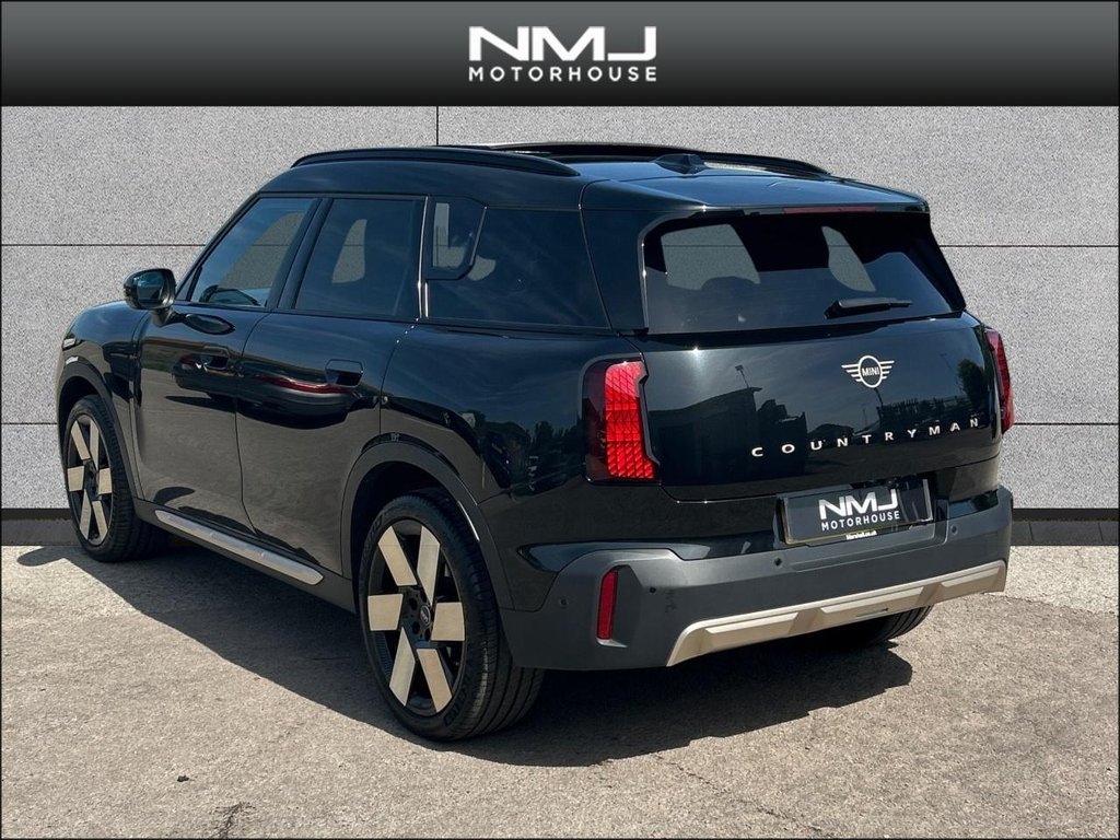 USED 2024 24 MINI COUNTRYMAN 1.5C MHEV Exclusive Auto Euro 6 (s/s) 5dr 9.9%APR 20" ALLOYS LVL 2 PACK