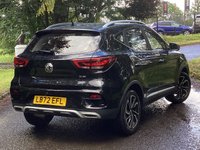 USED 2022 72 MG MG ZS 1.0 T-GDI Exclusive SUV 5dr Petrol Auto Euro 6 (111 ps) *AUTOMATIC* HEATED LEATHER-REVERSING CAM-CRUISE CTRL-X2 KEYS