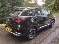 USED 2022 72 MG MG ZS 1.0 T-GDI Exclusive SUV 5dr Petrol Auto Euro 6 (111 ps) *AUTOMATIC* HEATED LEATHER-REVERSING CAM-CRUISE CTRL-X2 KEYS