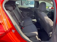 USED 2019 69 VAUXHALL ASTRA 1.6 CDTi BlueInjection SRi Hatchback 5dr Diesel Manual Euro 6 (s/s) (136 ps) SUPPLIED WITH  AA WARRANTY