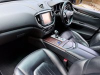 USED 2015 65 MASERATI GHIBLI 3.0D V6 Saloon 4dr Diesel ZF Euro 5 (s/s) (275 ps) 