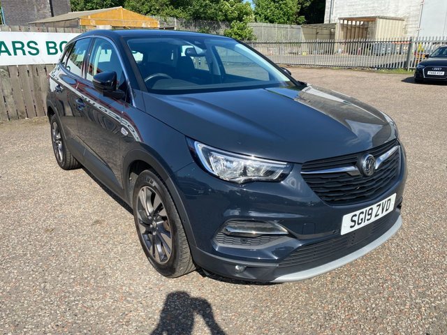 View our Vauxhall Grandland X range