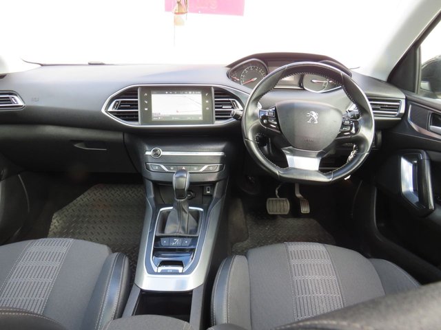 View our PEUGEOT 308