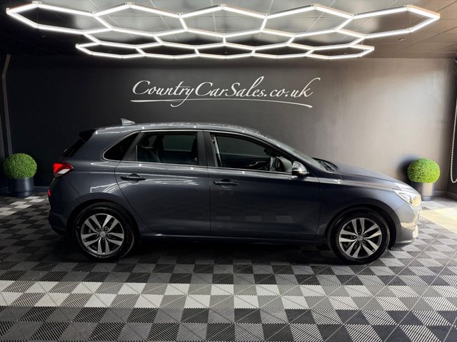 View our HYUNDAI I30