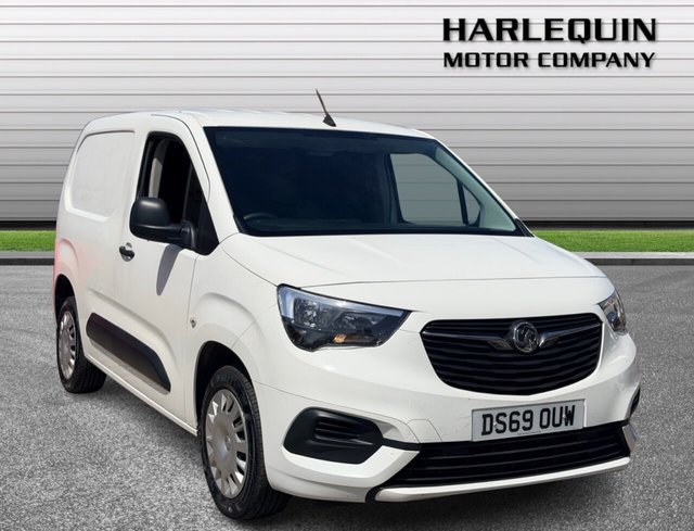 View our Vauxhall Combo 1.6 Turbo D 2300 Sportive Panel Van 4dr Diesel Manual L1 H1 Euro 6 (s/s) (100 ps)