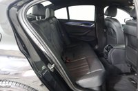 USED 2022 71 BMW 5 SERIES 2.0 520d MHT M Sport Steptronic Euro 6 (s/s) 4dr Reverse Camera, Heated Seats,