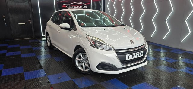 View our PEUGEOT 208