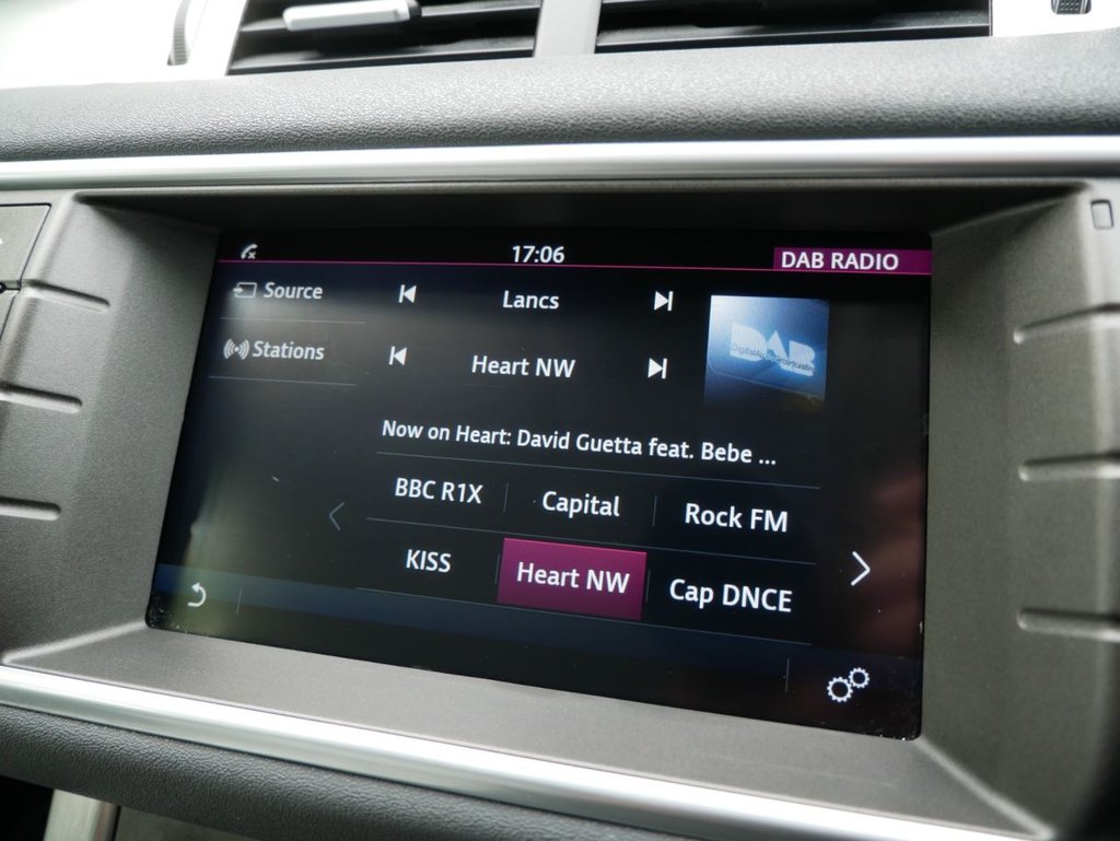USED 2017 17 LAND ROVER RANGE ROVER EVOQUE 2.0 eD4 SE SUV 5dr Diesel Manual FWD Euro 6 (s/s) (150 ps) 2 KEYS, BLUETOOTH,