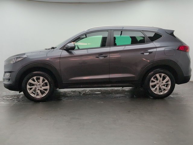 USED 2020 70 HYUNDAI TUCSON 1.6 Tucson SE Nav GDi 2WD 5dr CLICK+COLLECT / HOME DELIVERY