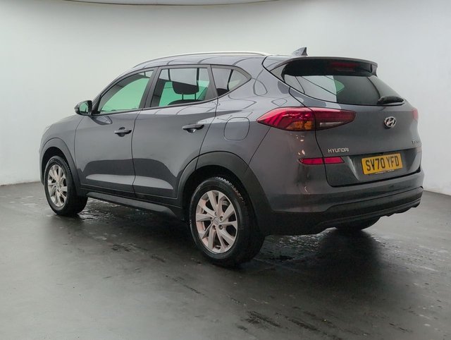 USED 2020 70 HYUNDAI TUCSON 1.6 Tucson SE Nav GDi 2WD 5dr CLICK+COLLECT / HOME DELIVERY