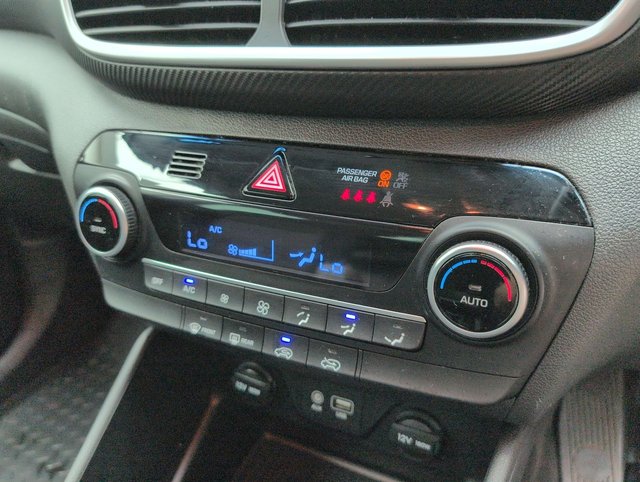 USED 2020 70 HYUNDAI TUCSON 1.6 Tucson SE Nav GDi 2WD 5dr CLICK+COLLECT / HOME DELIVERY