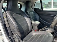 USED 2016 16 SMART FORTWO 1.0 Prime (Premium) Coupe 2dr Petrol Manual Euro 6 (s/s) (71 ps) HERE AT MOTOR SWITCH YOUR NEW MOTOR IS JUST A SWITCH AWAY WITH THIS SMART FORTWO PRIME (PREMIUM) COUPE 2DR 1.0 PETROL MANUAL EURO 6, WHICH COMES WITH A FULL 12 MONTHS NATIONWIDE WARRANTY AND ALSO COMES WITH A MOT UNTIL 02nd NOVEMBER 2026, THIS VEHICLE WILL ALSO BE FRESHLY SERVICED BEFORE IT LEAVES US TO BRING IT BACK UP TO DATE, THIS SMART FORTWO ALSO HAS LOW MILEAGE, FINANCE AVAILABLE FROM 11.9% APR, DELIVERY AVAILABLE, PART EX WELCOME, FULLY VALETED USING AUTO SMART PRODUCTS, HPI CLEAR
