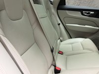 USED 2018 18 VOLVO XC60 2.0 D4 Inscription SUV 5dr Diesel Auto AWD Euro 6 (s/s) (190 ps) SUNROOF, HEATED SEATS, SAT NAV