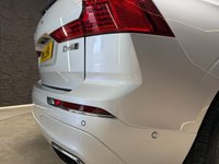 USED 2018 18 VOLVO XC60 2.0 D4 Inscription SUV 5dr Diesel Auto AWD Euro 6 (s/s) (190 ps) SUNROOF, HEATED SEATS, SAT NAV