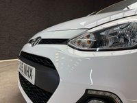 USED 2015 65 HYUNDAI I10 1.2 Premium SE Hatchback 5dr Petrol Manual Euro 5 (87 ps) (Polar White)