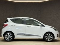 USED 2015 65 HYUNDAI I10 1.2 Premium SE Hatchback 5dr Petrol Manual Euro 5 (87 ps) (Polar White)