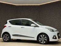 USED 2015 65 HYUNDAI I10 1.2 Premium SE Hatchback 5dr Petrol Manual Euro 5 (87 ps) (Polar White)