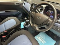 USED 2015 65 HYUNDAI I10 1.2 Premium SE Hatchback 5dr Petrol Manual Euro 5 (87 ps) (Polar White)