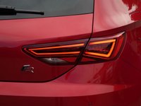 USED 2018 18 SEAT LEON 2.0 TDI FR Technology 5d 150 S/S FULL SERVICE HISTORY, CAMBELT & WATER PUMP CHANGED, SAT NAV, FULL LINK FOR APPLE CAR PLAY ANDROID AUTO, COLOUR CHANGING AMBIENT LIGHTING, 18 INCH PERFORMANCE ALLOYS, BLUETOOTH PHONE & MUSIC, DAB RADIO, MANUAL 6 SPEED, LED LIGHTS, REAR PARKING SENSORS, BLACK 1/2 LEATHER INTERIOR,  CRUISE CONTROL, DRIVING MODE SELECTION, AUTO HILL HOLD, ELECTRIC HEATED FOLDING MIRRORS, CD PLAYER WITH 2x SD CARD READERS, AUX & 2x USB INPUTS, DUAL CLIMATE AIR CONDITIONING, ILLUMINATING VANITY MIRRORS, TPMS
