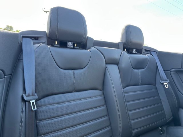 View our LAND ROVER RANGE ROVER EVOQUE