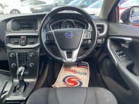 USED 2015 64 VOLVO V40 1.6 D2 SE Hatchback 5dr Diesel Powershift Euro 5 (s/s) (115 ps) 